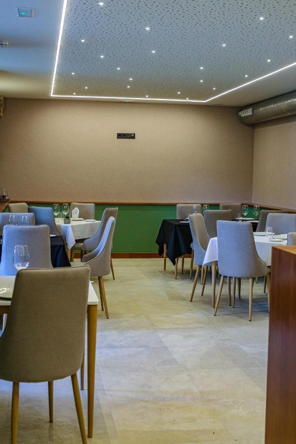 Hotel La Rectoral Ковело Экстерьер фото