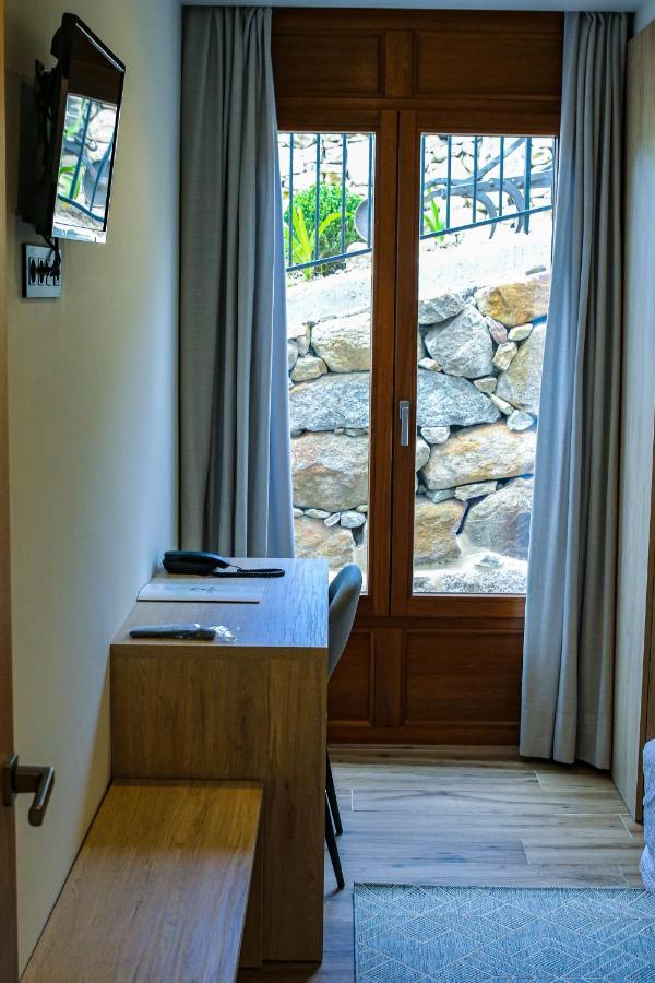 Hotel La Rectoral Ковело Экстерьер фото