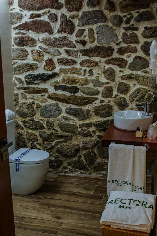 Hotel La Rectoral Ковело Экстерьер фото